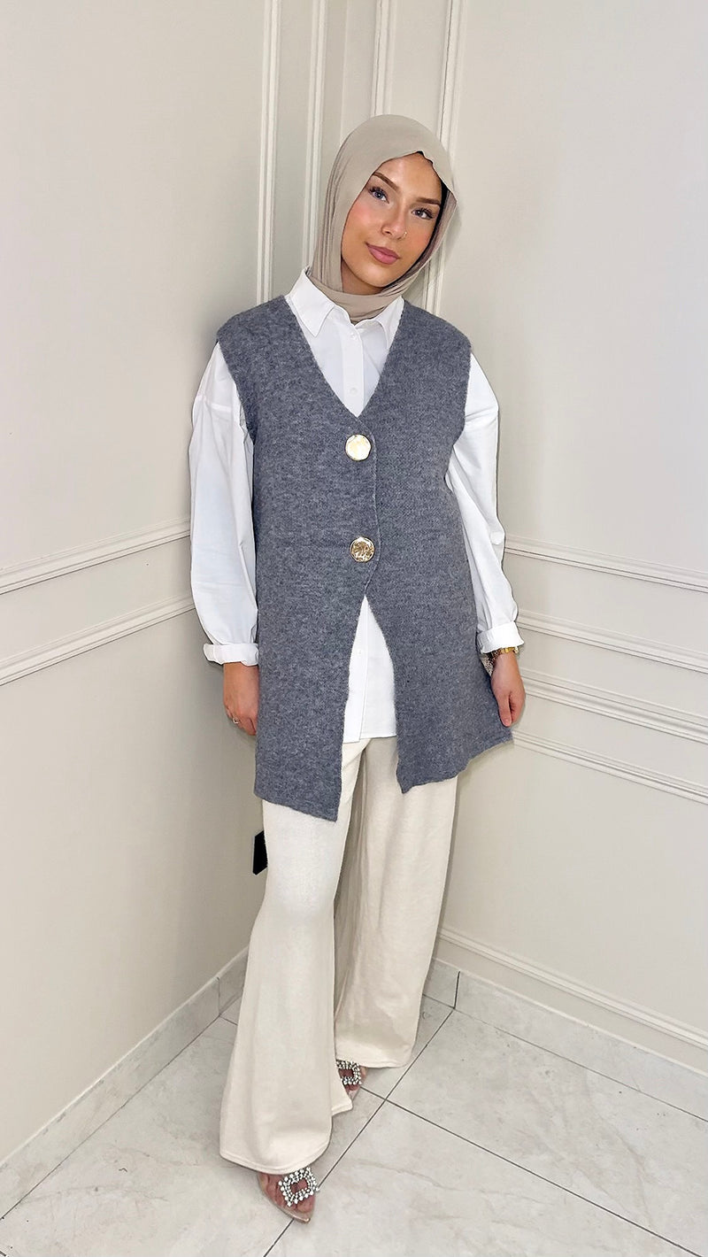CARDIGAN AVEC BOUTON DORÉ • GRIS